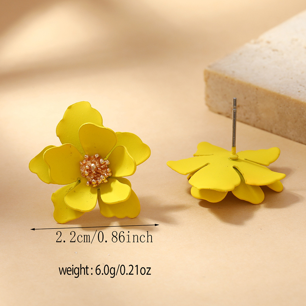 High-quality multi-layer petal flower earrings for women Japanese and Korean sweet and fresh earrings accessories