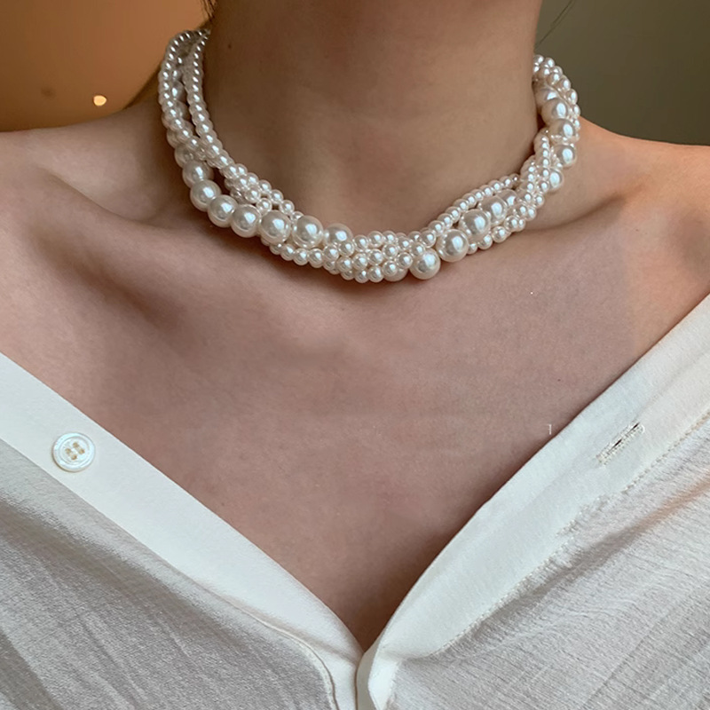 Four-layer stacked evening dress large pearl sweater necklace women niche multi-layer neck chain 2024 new