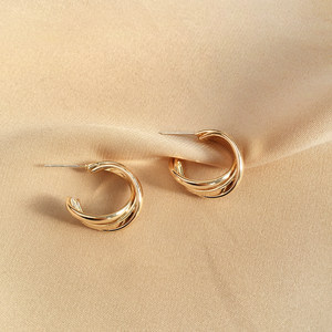 Returning customers welfare accessories collection earrings simple new necklace ring bracelet hair accessories