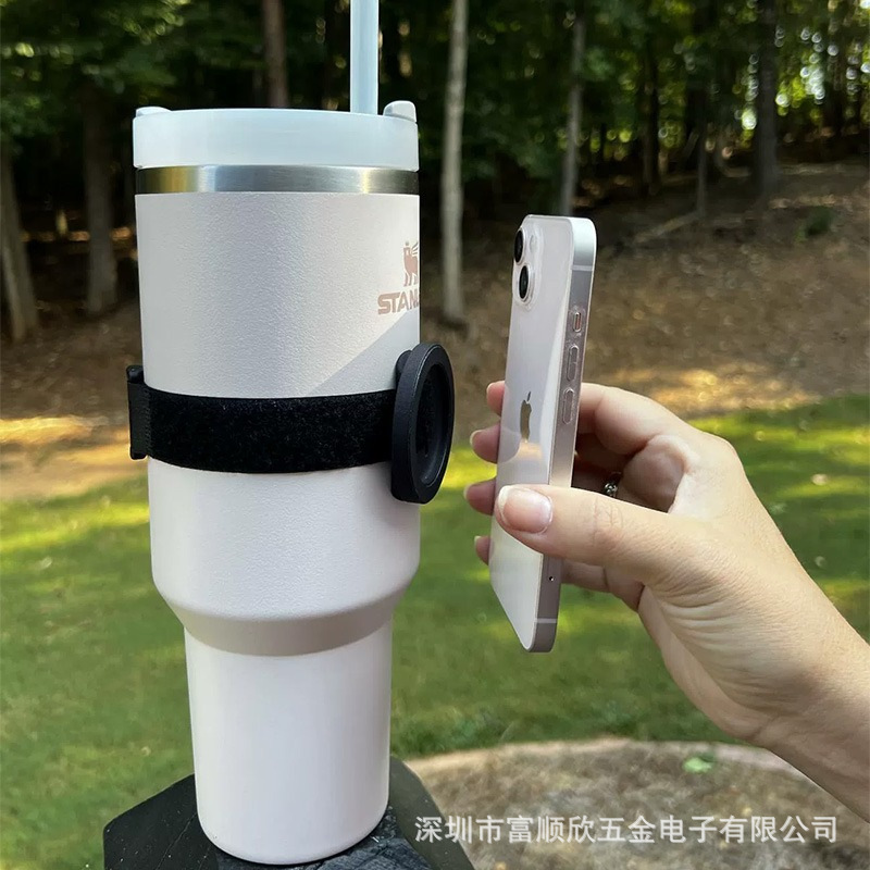 New Universal for Apple Android Phone Outdoor Portable Magsafe Zip Tie Magnetic Water Cup Holder