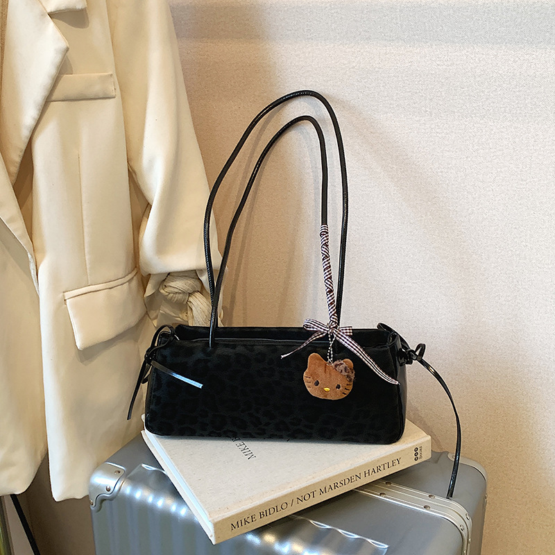 Autumn Niche Leopard Print Bags Women Large Capacity 2025 New Casual Niche Shoulder Underarm Bags Work Commute Bags