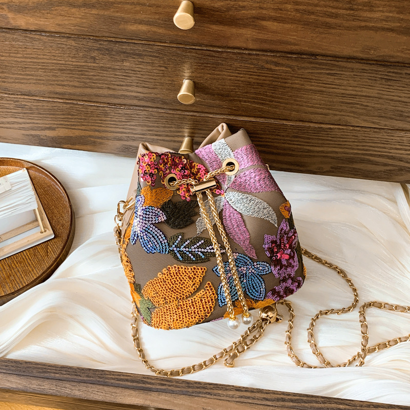 Women's Bag New Sequins Bucket Bag Contrast Color Mesh Embroidery Splicing Single Shoulder Chain Crossbody Bag