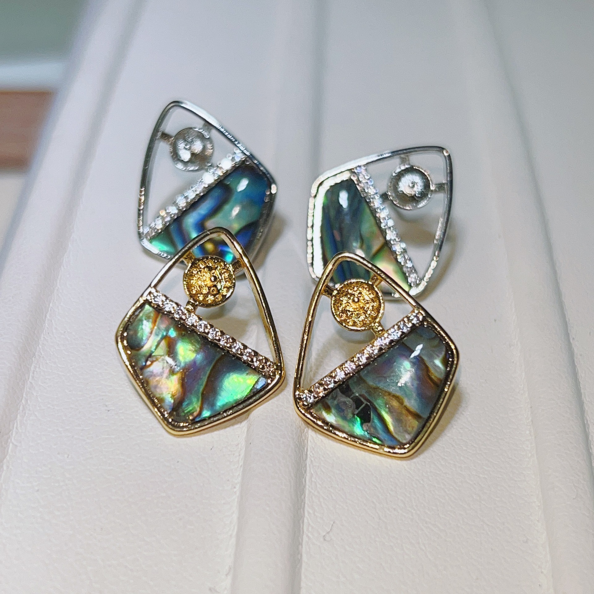 Real Gold Electroplated 18K Gold-Plated Zircon Pearl Earrings Empty Mount Natural Mother-of-Pearl Handmade DIY Pearl Earrings Accessories for Women