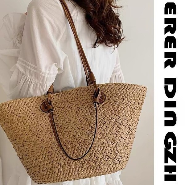 New handmade straw large capacity shoulder bag basket bag new summer beach vacation color-block handbag