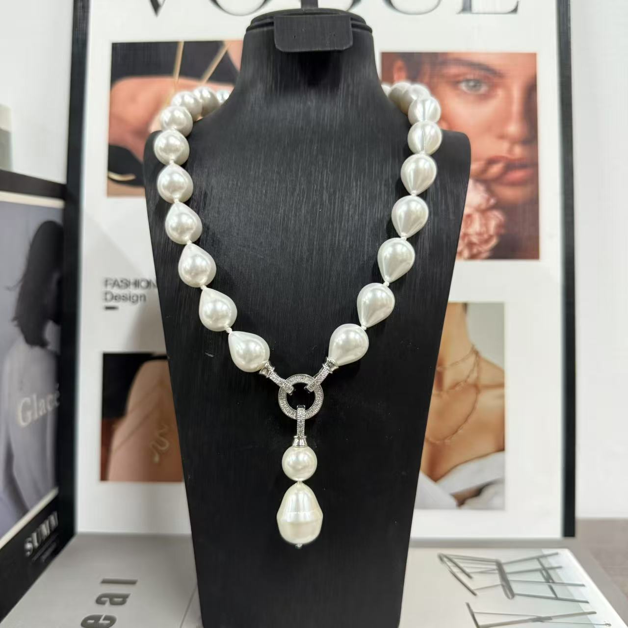 New Teardrop-Shaped Imitation Pearl Necklace, Handmade Beaded Necklace
