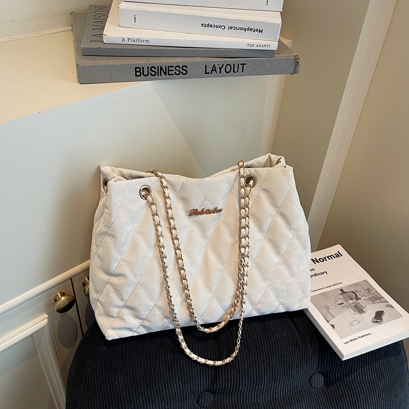 Women's Bags 2025 Autumn New Solid Color Design Daily Texture Casual Shoulder Diamond Grid Chain Bags