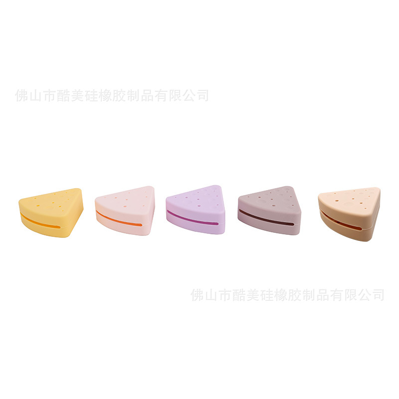 三角形粉扑收纳包一个（下单备注颜色）