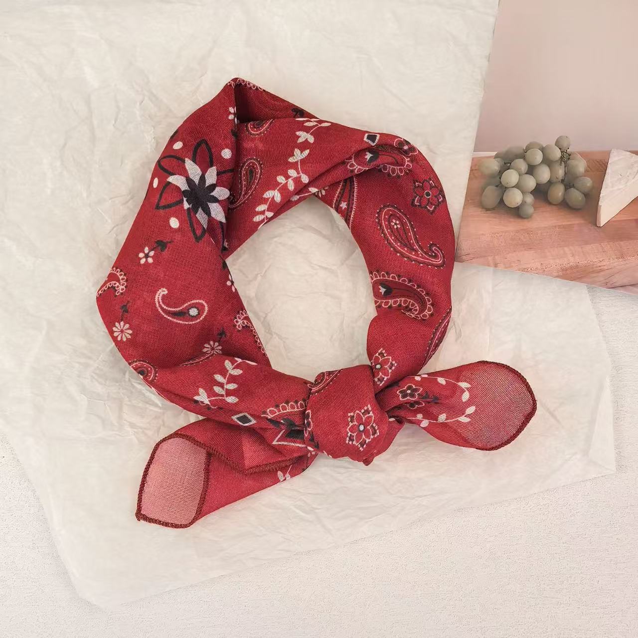 58cm cotton-linen small square scarf, fresh and breathable women's soft decorative small scarf, spring and summer scarf for women