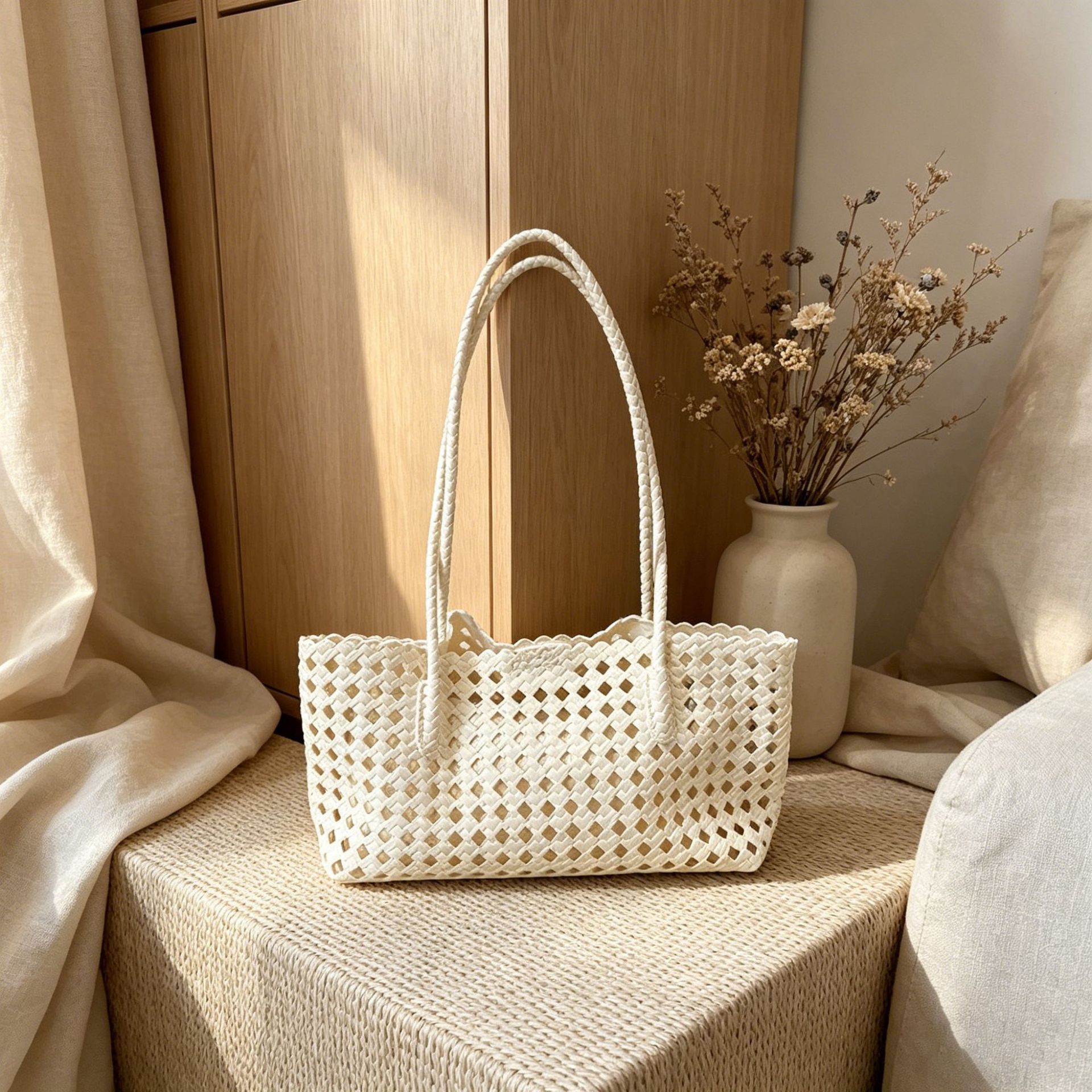 2026 New Vacation Basket Bag Hollow Single Shoulder Underarm Mother-Child Tote Bag Handheld Bag Single