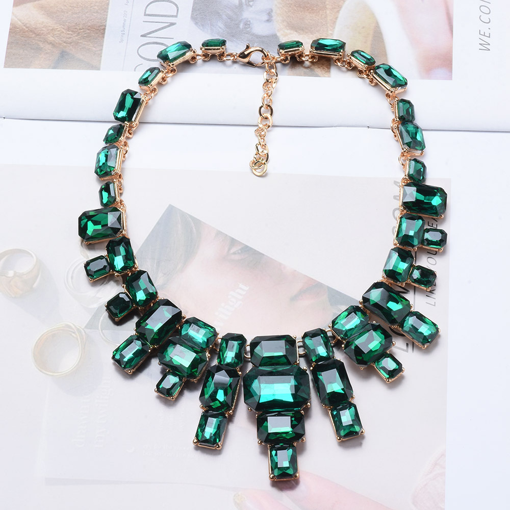 Luxury exaggerated geometric big gem necklace luxury court glass diamond clothing accessories