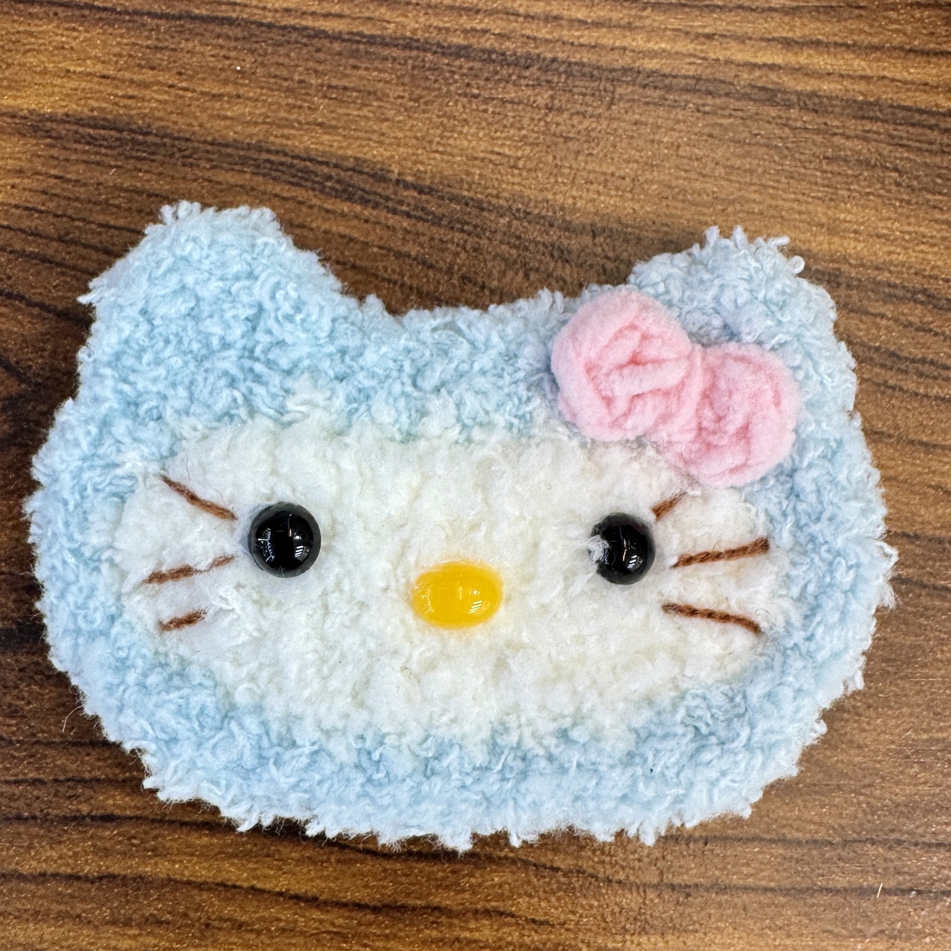 New product hand crocheted cute kt cat piece 15cm Wallace and Gromit cotton doll hanging decoration accessory wholesale