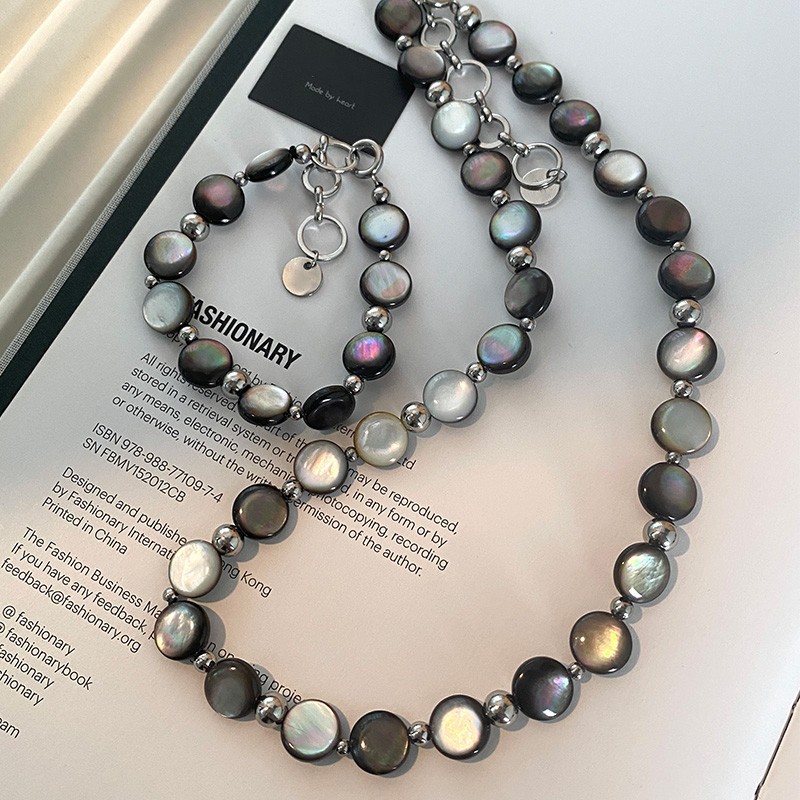 Natural deep-sea black lip pearl shell with color necklace for women, abalone shell colorful bead necklace, wind collarbone chain