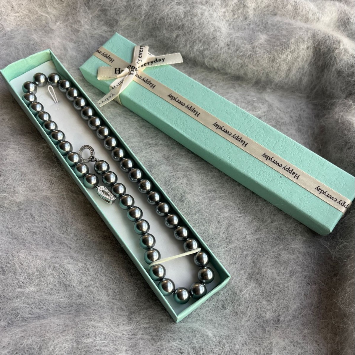 Exquisite acrylic rectangular square transparent film gift box necklace jewelry bow accessories