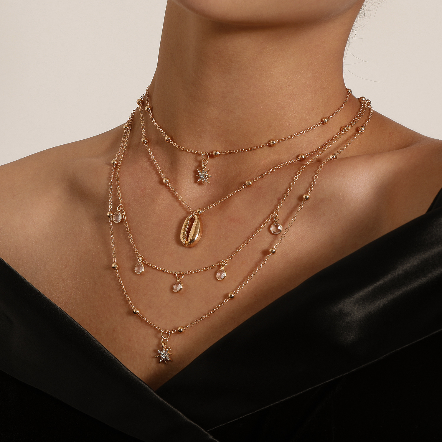 Accessories Women's Full Diamond Six-pointed Star Pendant Necklace Multi-layer Hip-hop Rhinestone Shell Necklace