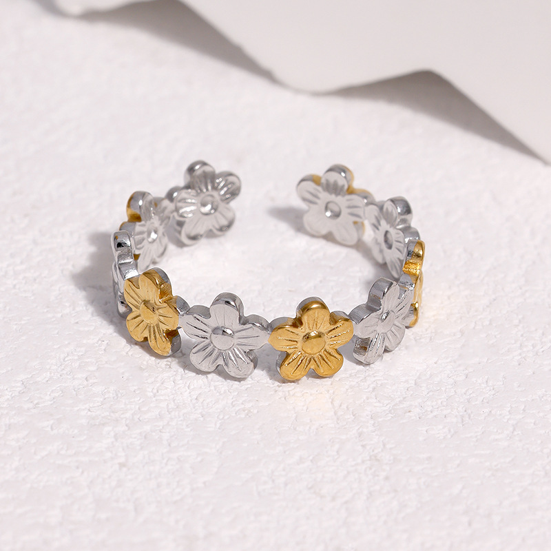 Full row daisy stainless steel open ring 18K gold-plated fresh youthful adjustable ring