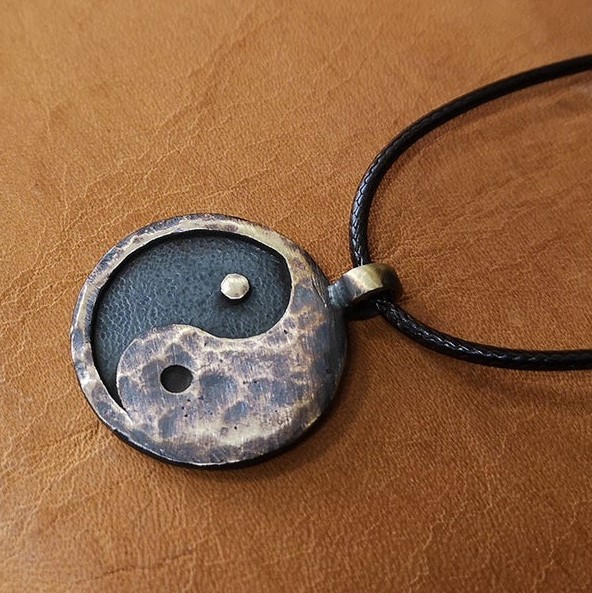 Independent Station Simple Ethnic Yin Yang Pendant Men Hip Hop Alloy Necklace Women Casual Collarbone Chain