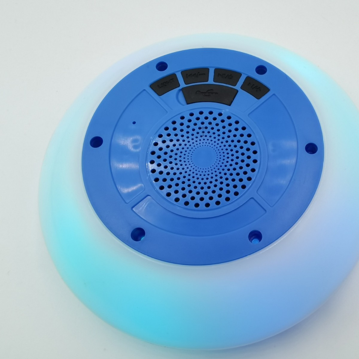 New Colorful Running Light Bluetooth Speaker Outdoor Portable Waterproof Speaker Water Floating Speaker