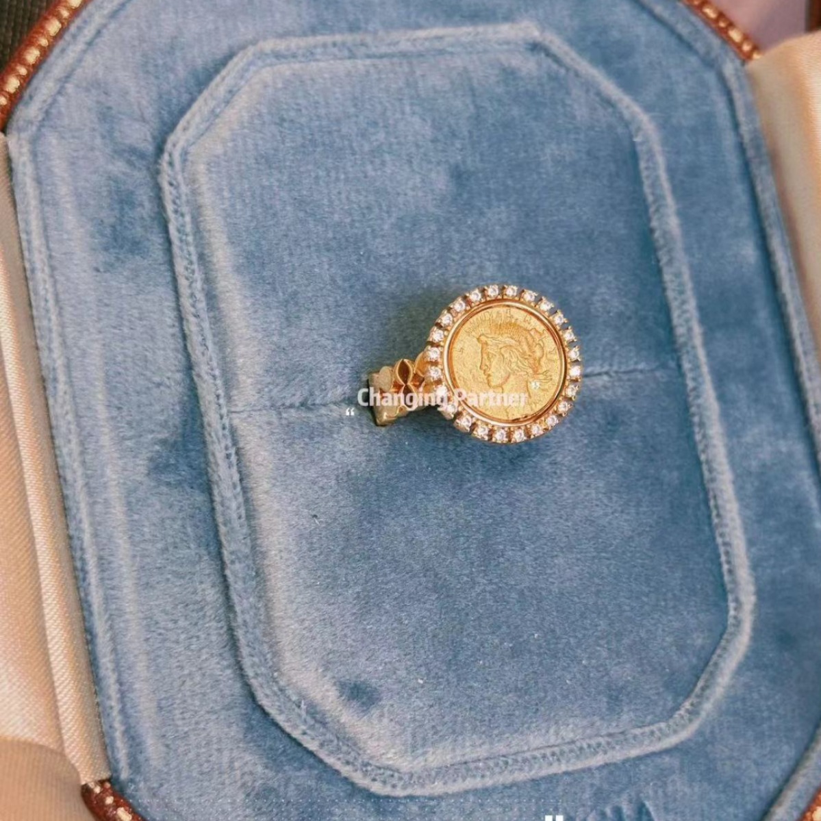 Metal-Set Diamond Portrait Coin Open Ring Queen Gold Coin