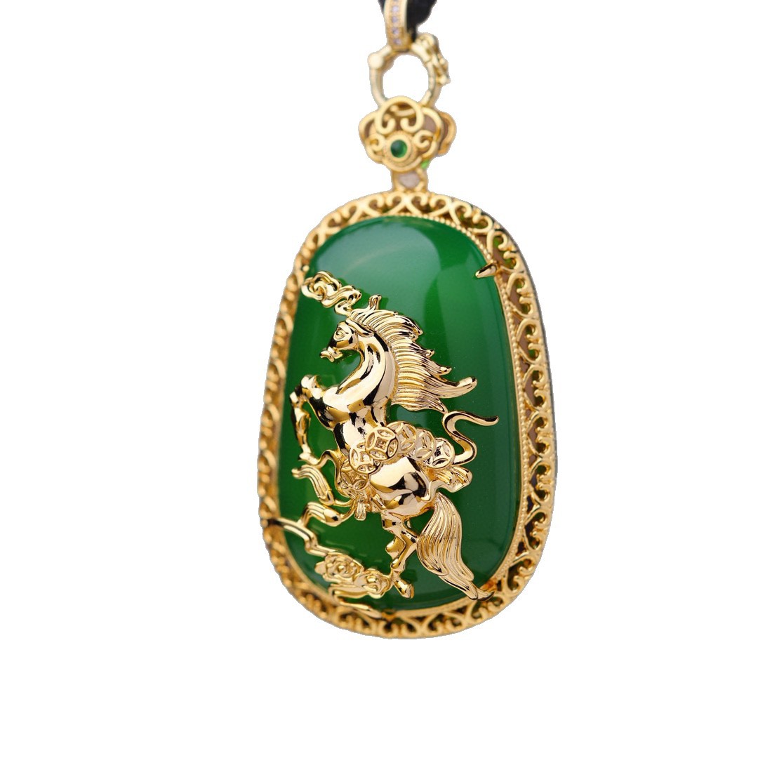 High ice green chalcedony inlaid horse pendant, zodiac horse pendant with red agate for the year of birth, live streaming