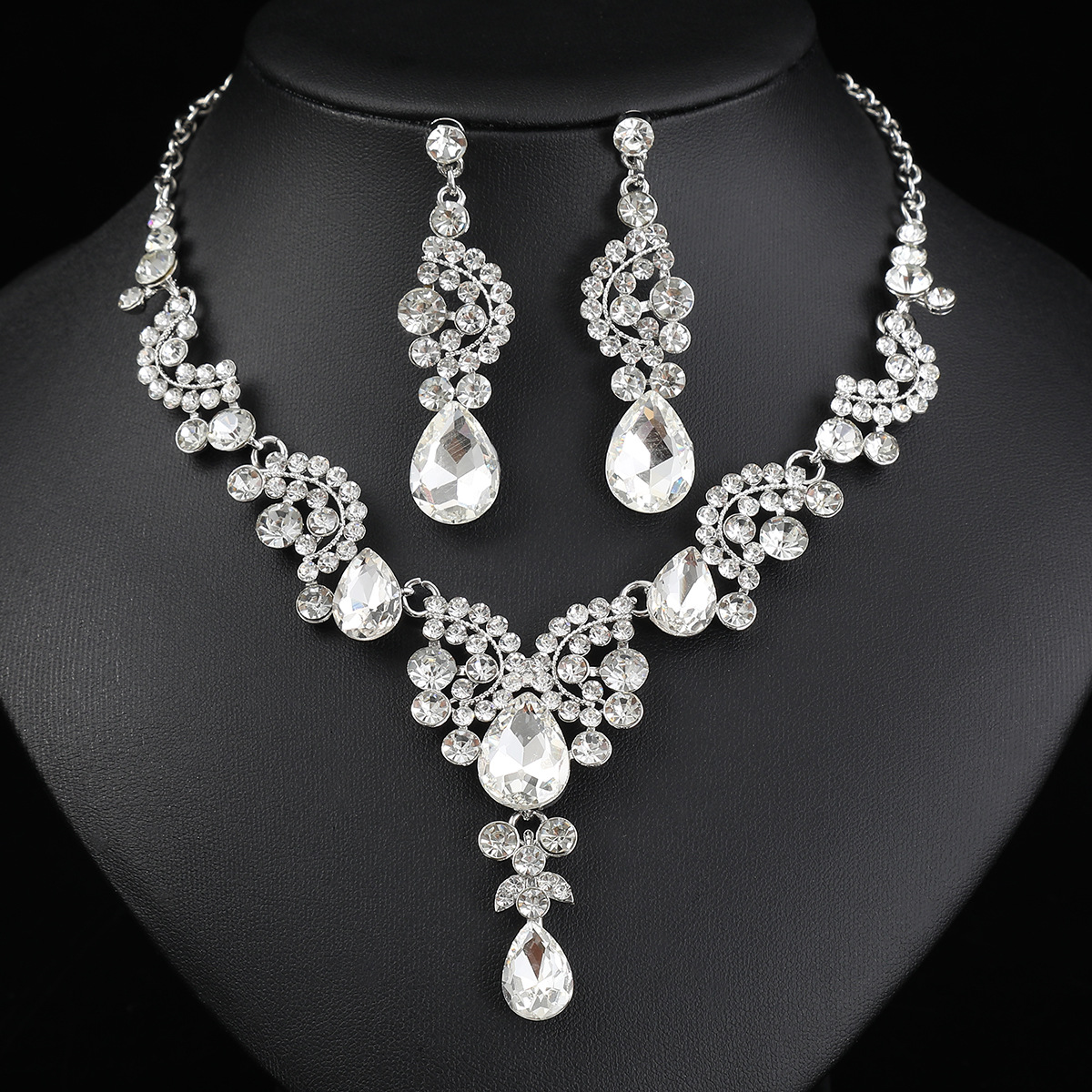Necklace Earring Set Three-Piece Bride Wedding Dress Accessories New