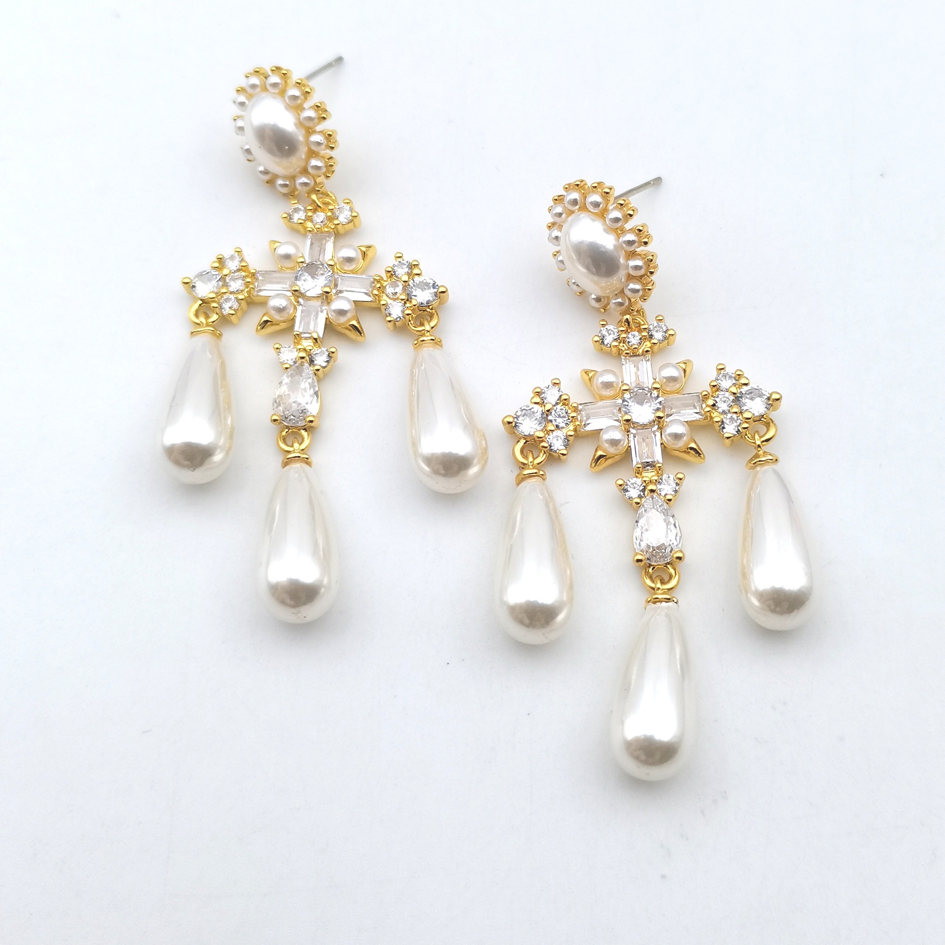 New super fairy cross drop pearl earrings S925 silver needle super fairy luxury ear jewelry