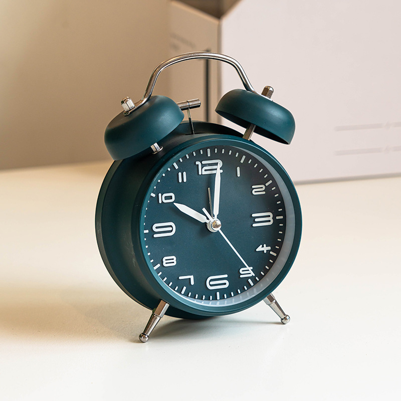 Battery metal 4-inch three-dimensional letter ringing alarm clock student with night light bedroom silent clock