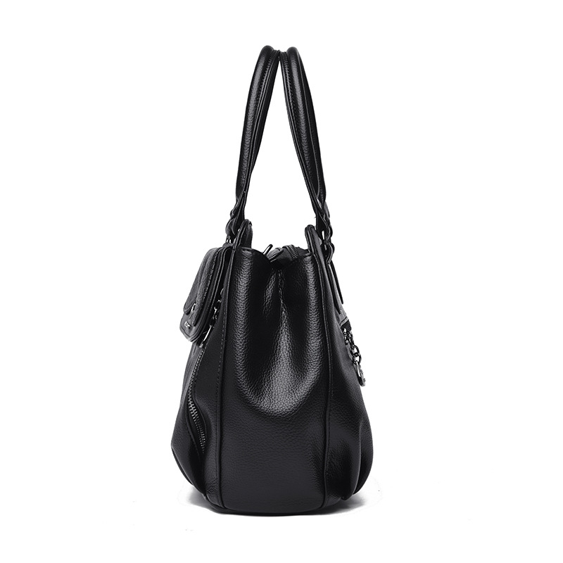 Womanbags 2024 New Large Capacity Shoulder Handbag Women's Commuter Bag Counter Bag