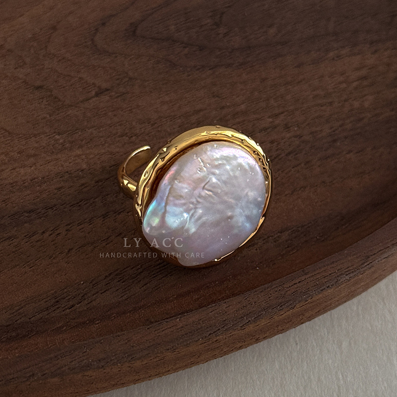 Natural Texture Mother-of-Pearl Round Index Finger Ring Shell Ring