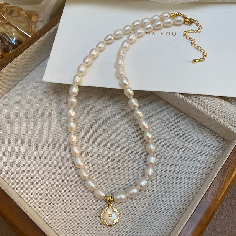 Zhuji natural freshwater pearl necklace for women, designer four-leaf clover pendant, collarbone chain