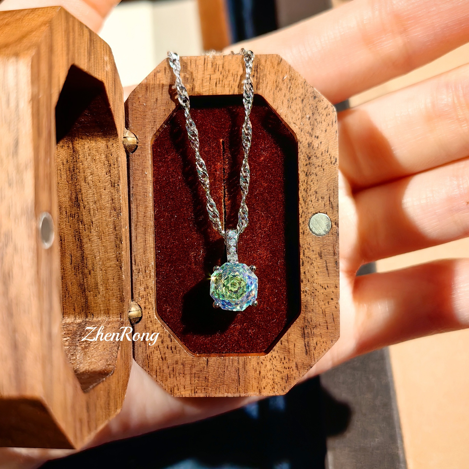 Octagonal millennium rose cut Paraiba necklace pendant inlaid high carbon diamond炫彩 diamond earrings yellow diamond ring women