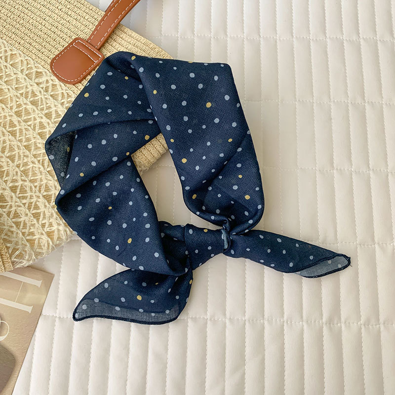藏青波点