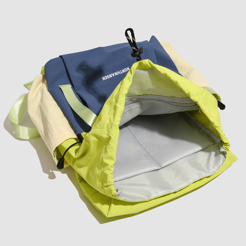 New travel double-shoulder backpack men and women large capacity lightweight outdoor commuting casual backpack