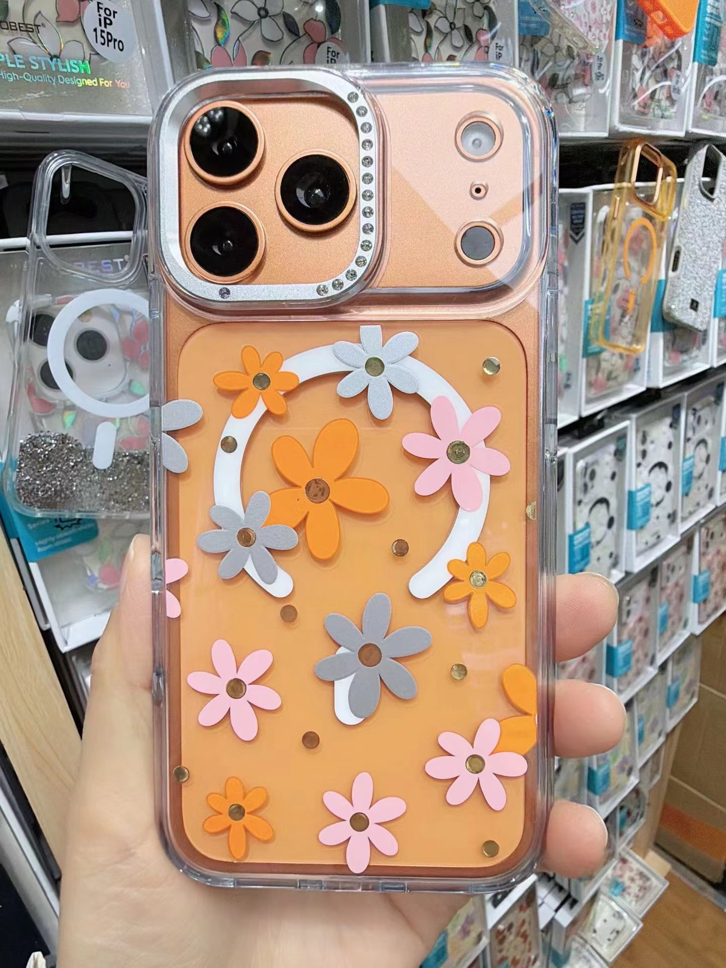 Suitable for Apple 17promax gold line flower phone case Apple 16 rhinestone sea transparent magnetic hard case