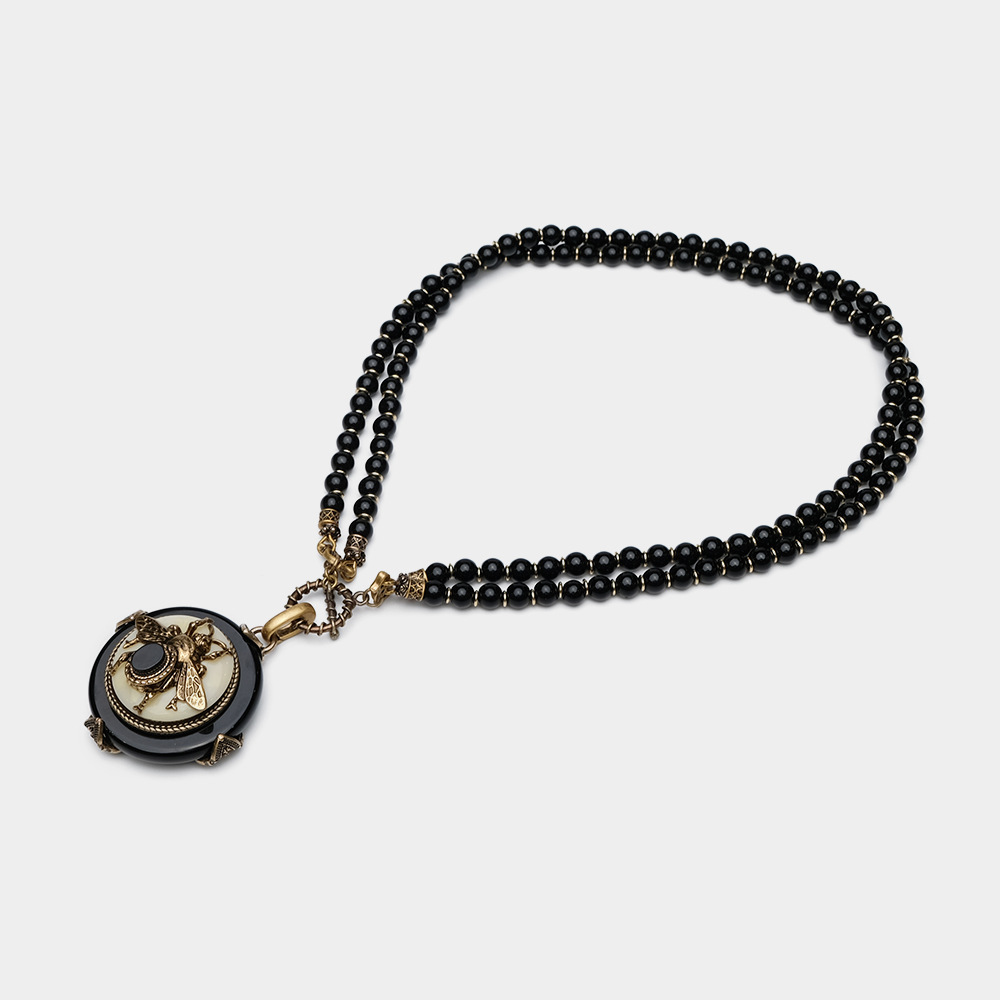 European Series Two Ways to Wear Insect Design Bee Necklace Natural Black Agate Beaded Necklace