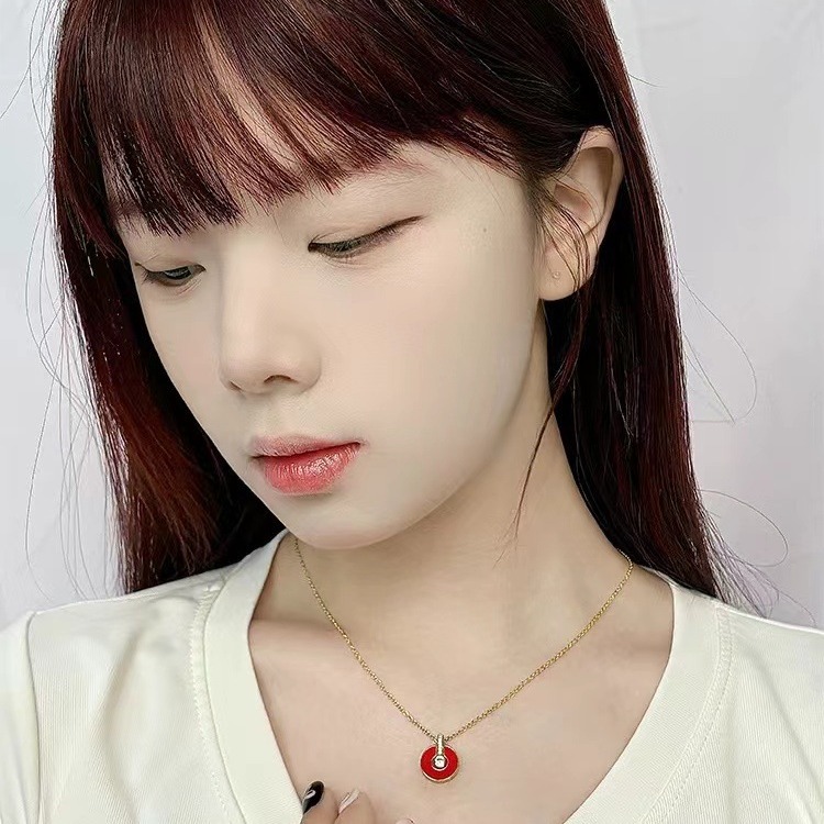 New Lucky Sign Necklace Enamel Ear Studs Niche Collarbone Chain 2024 New