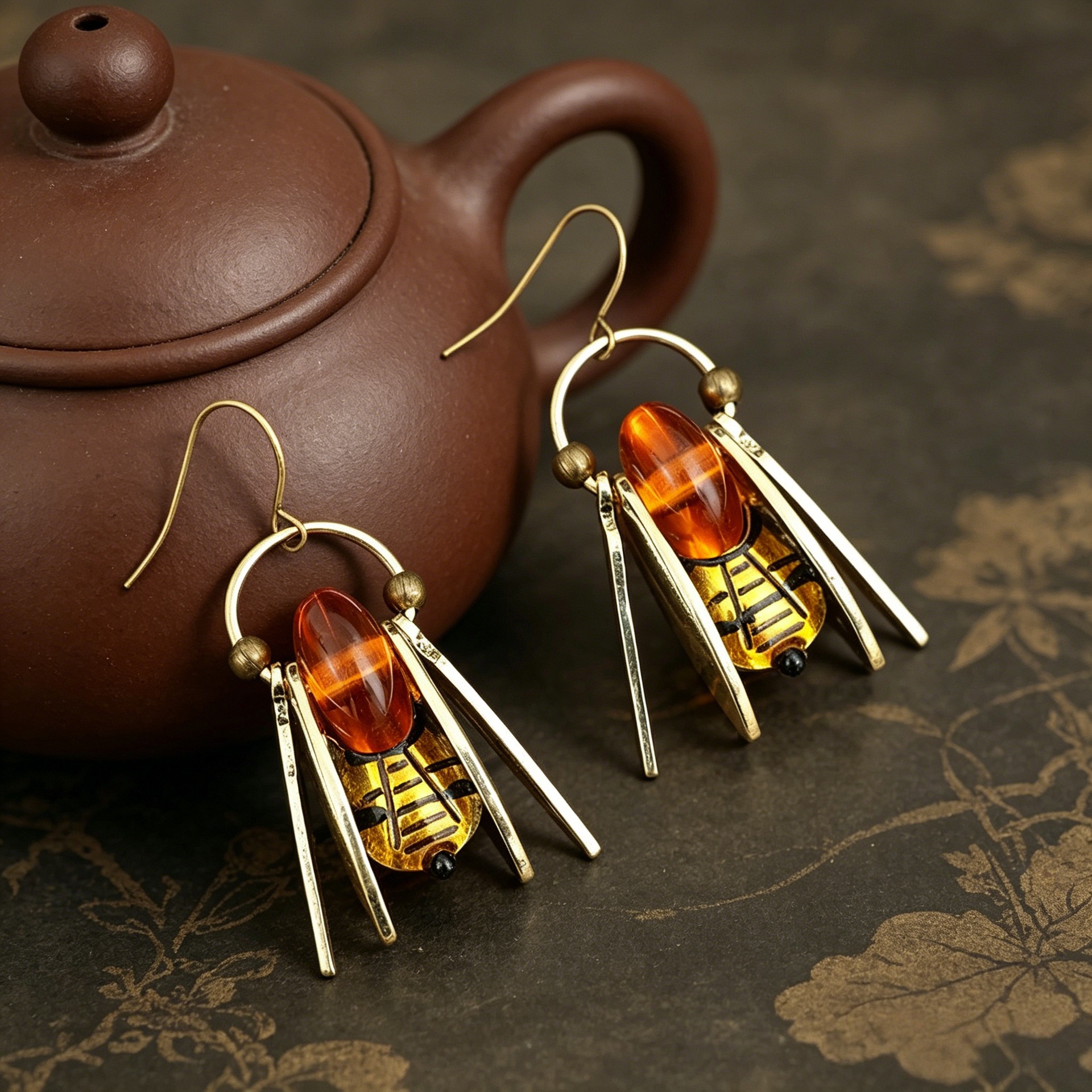 Contrast Stripe Bee Shape Earrings Handmade Oil Drop Multicolor Cicada Earrings Women