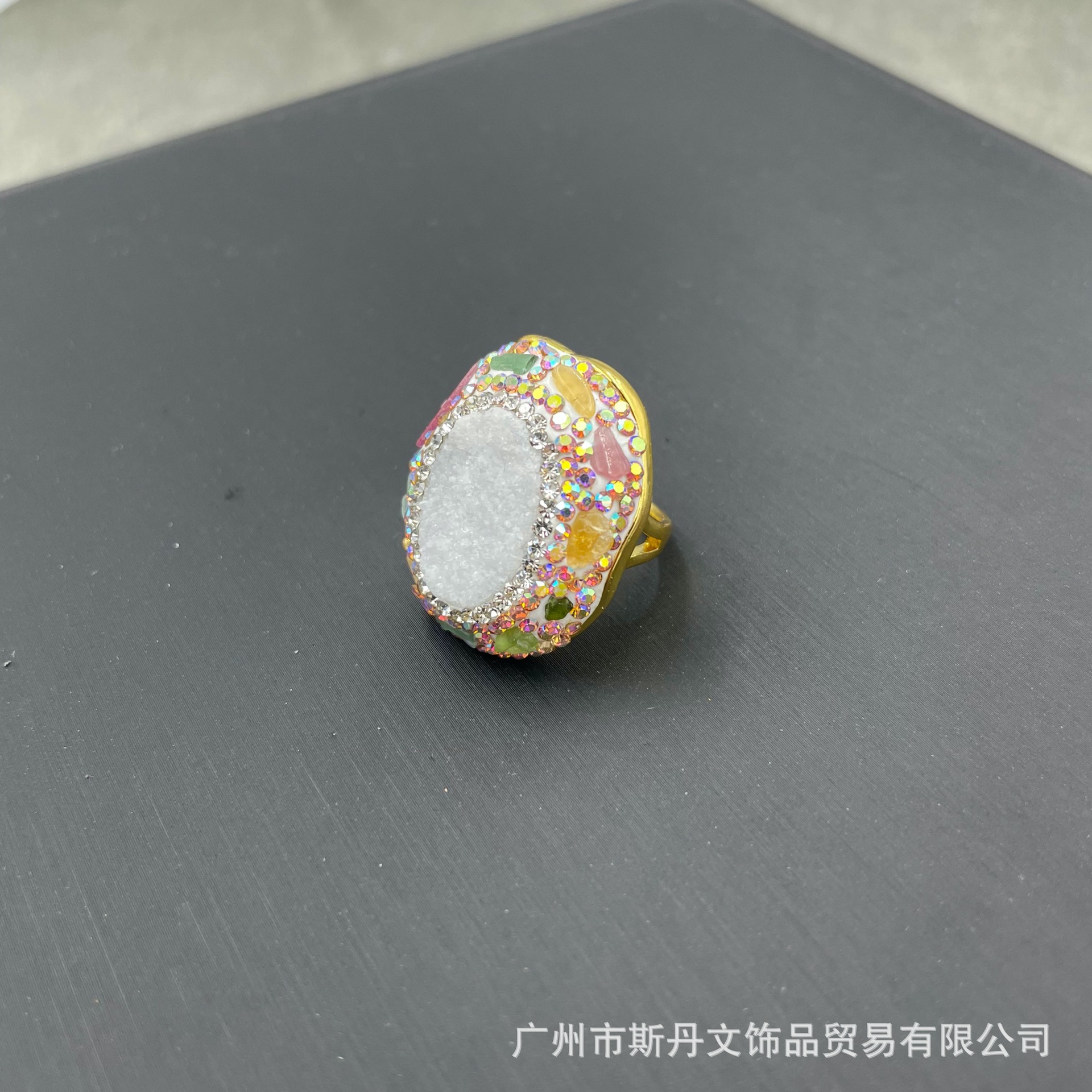 Natural Raw Crystal Tooth Inlaid Raw Stone Ring Emerald Niche Accessories Direct Wholesale