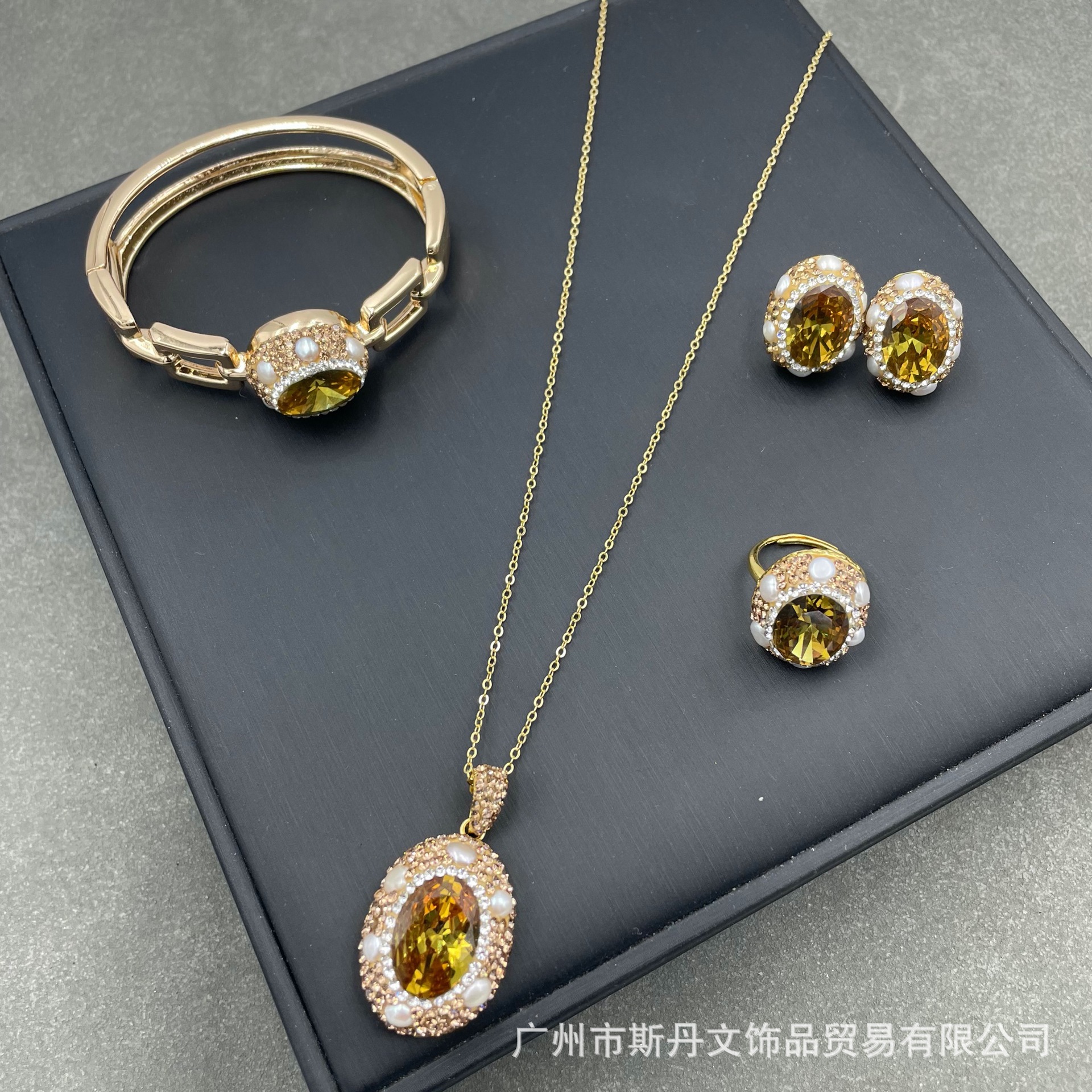 Sultanite Color-Change Stone A-Grade Freshwater Pearl Four-Piece Set Electroplated Niche Jewelry Vintage Accessories Set