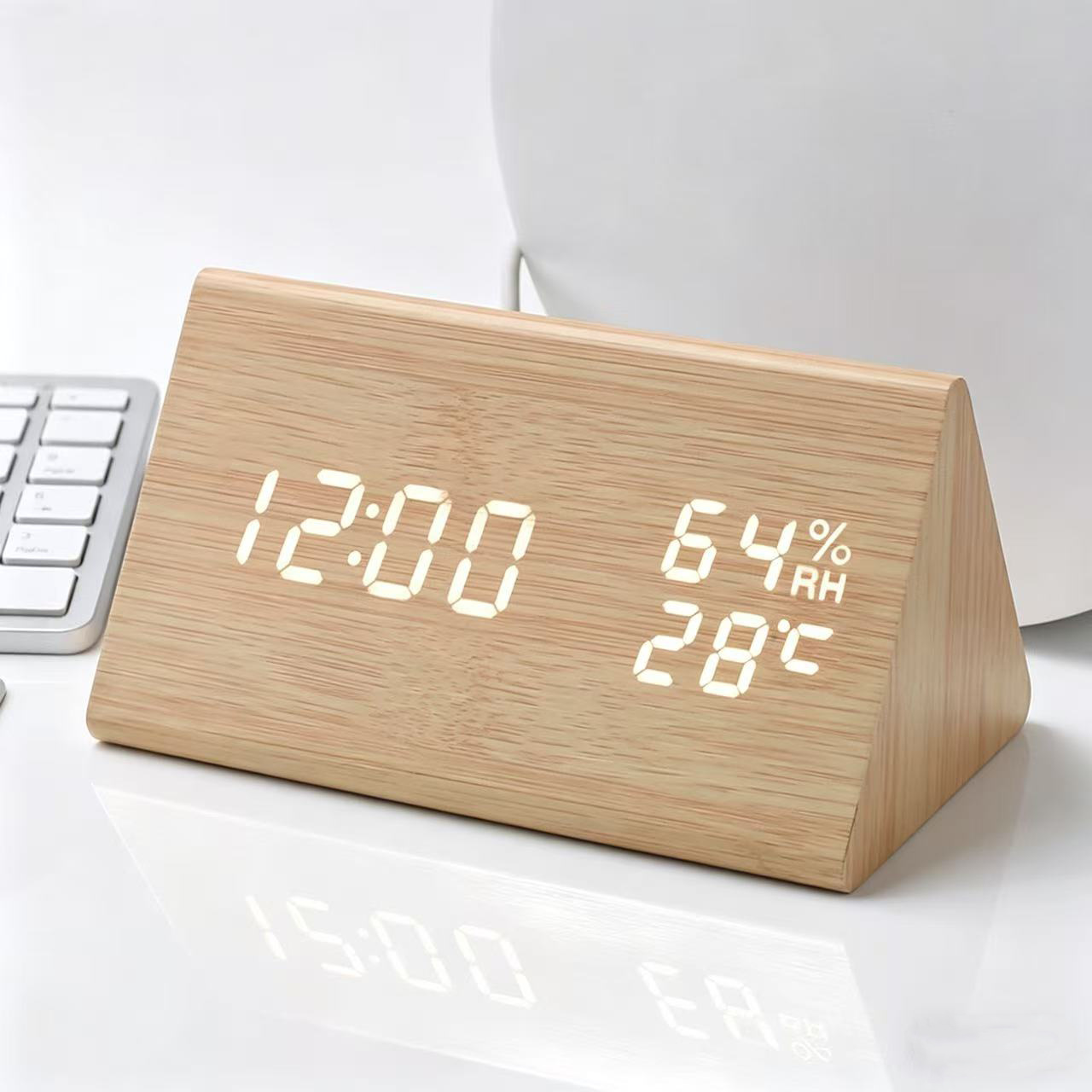 Smart voice-controlled wooden digital alarm clock, temperature and humidity clock, PVC wooden office clock, student electronic clock, LED wooden clock