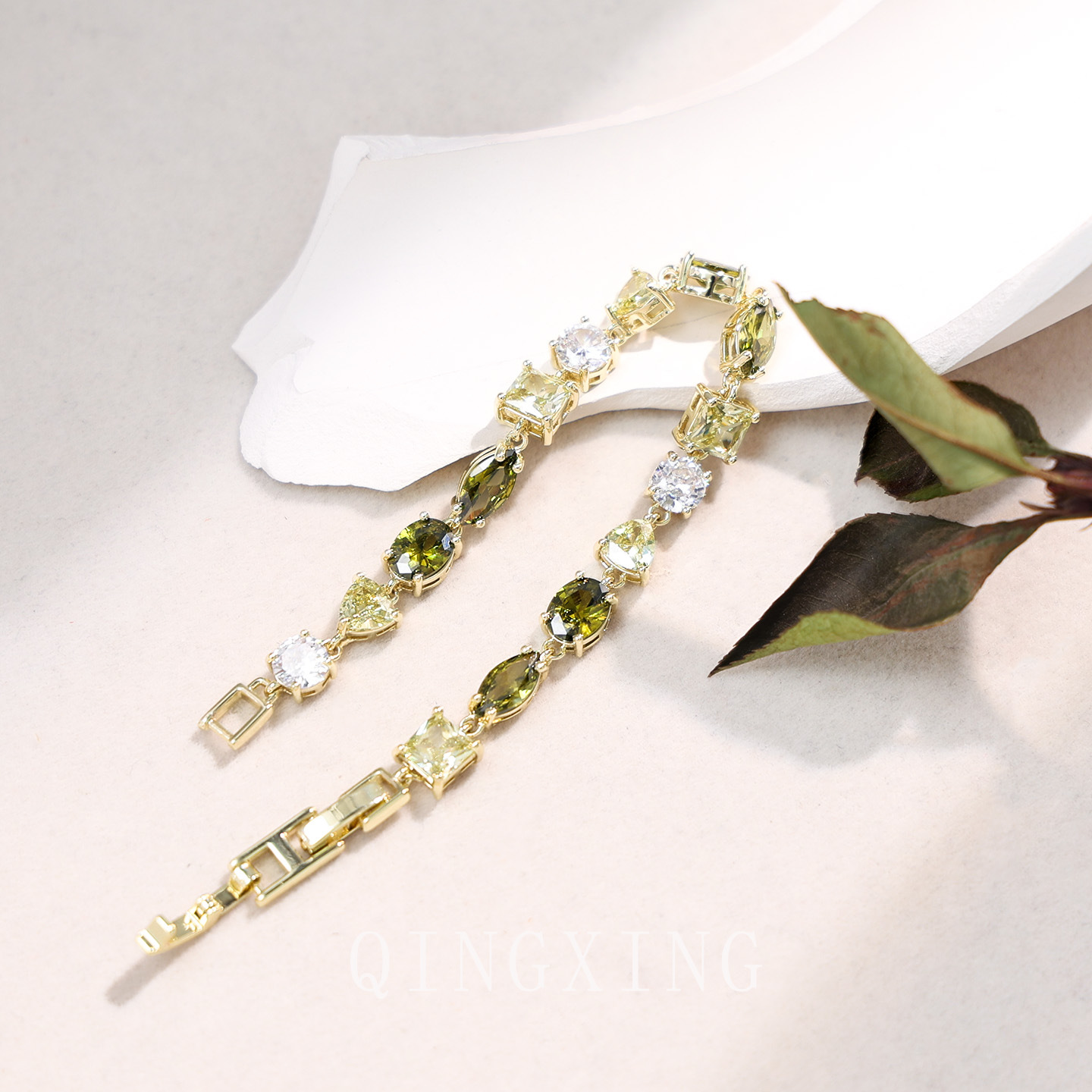 Original Forest Style Olive Green Zirconia Gradient Bracelet Clear Irregular Geometric Women's Accessory