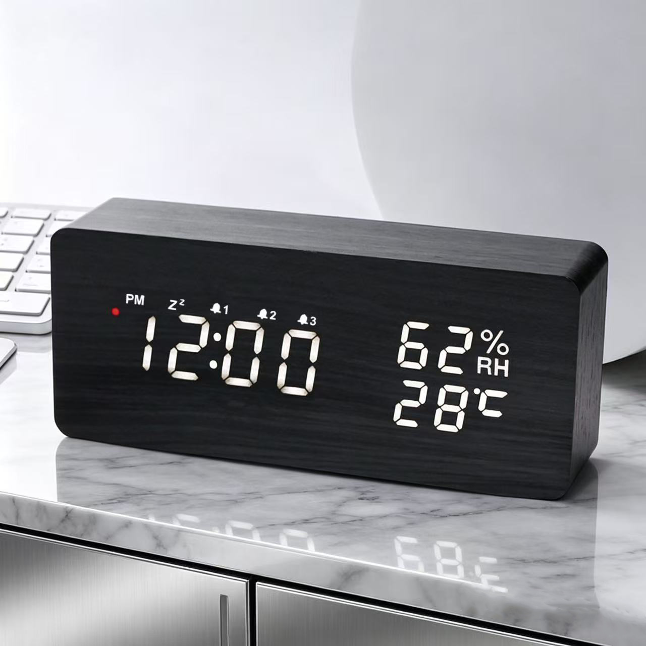 Smart radio-controlled clock with automatic time setting, snooze alarm, Japanese radio-controlled clock, LED wooden clock, German radio-controlled electronic clock