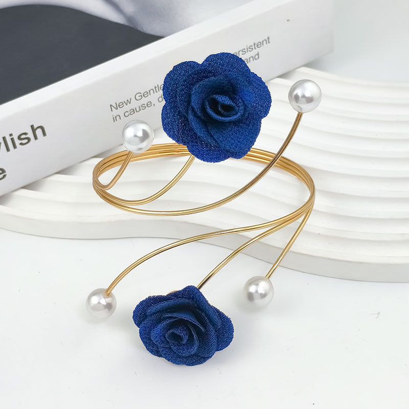 New metal open adjustable simulated pearl three-dimensional flower arm ring niche accessory