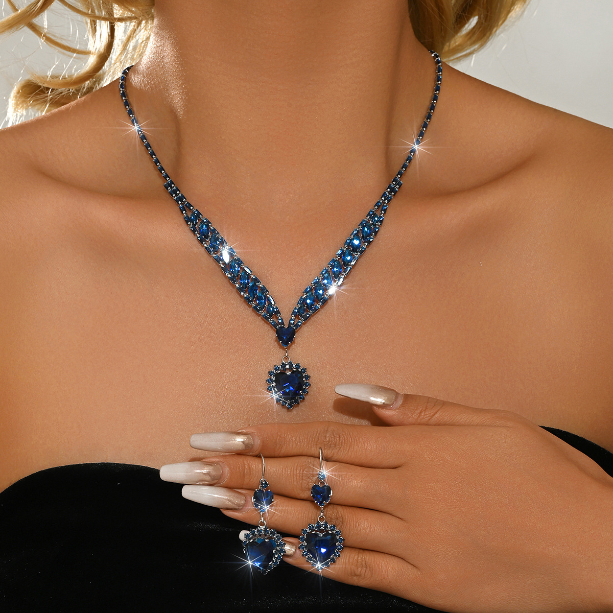 Luxury Heavy Craft Dark Blue Zircon Set Heart Pendant Necklace Earrings Two-Piece Accessories