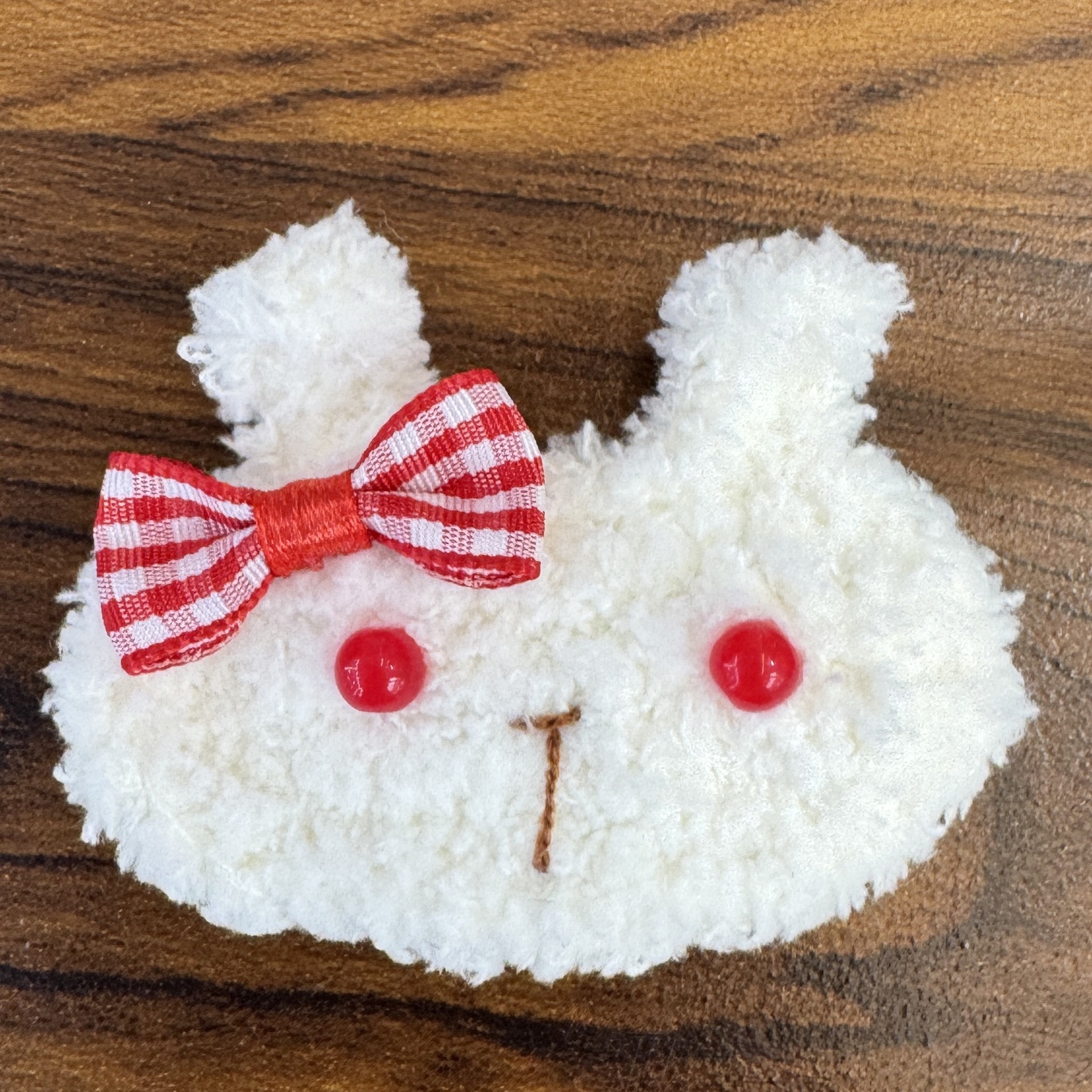 New product hand crocheted cute kt cat piece 15cm Wallace and Gromit cotton doll hanging decoration accessory wholesale