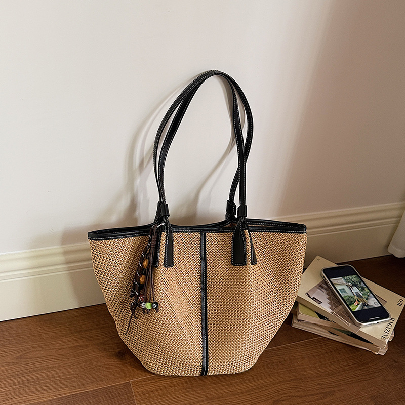 Spring Summer New Travel Beach Large-Capacity Tote Bag Single-Shoulder Woven Tote Vacation Straw Bag for Women