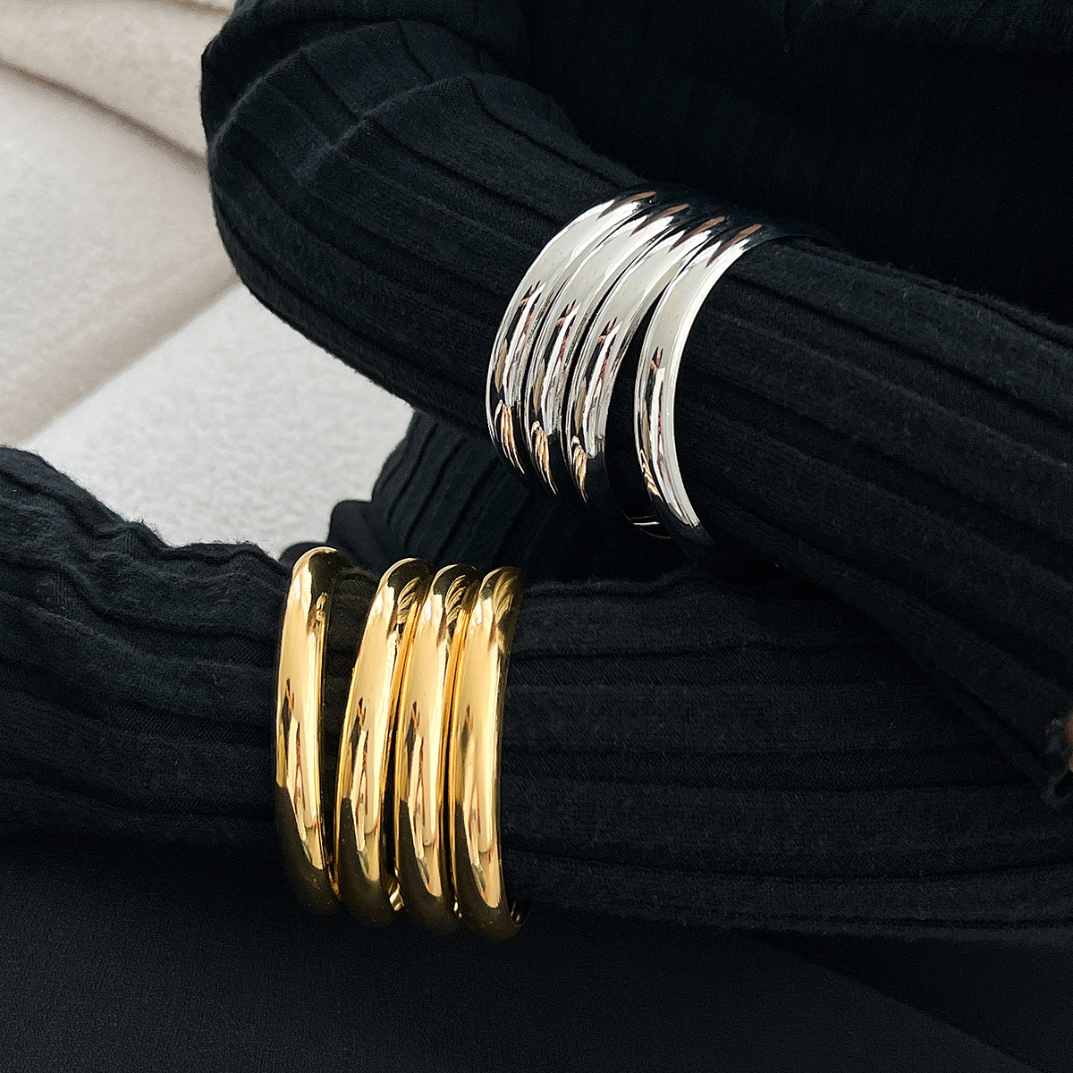 Metal smooth bangle set for women exaggerated threaded wide bangle bracelet