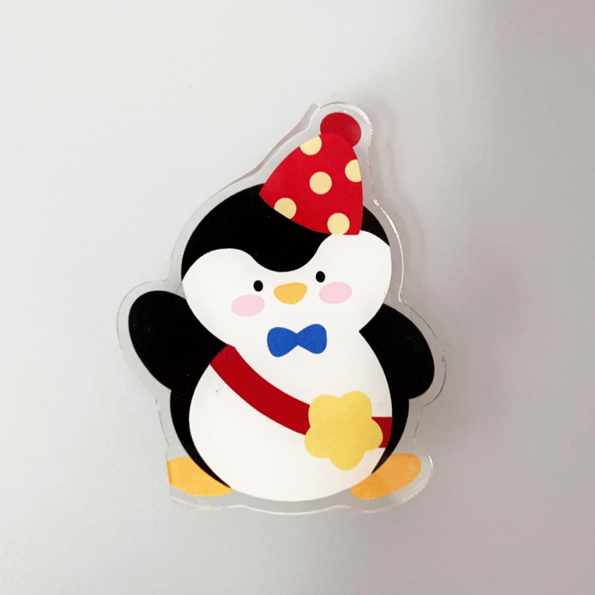 Pingu Penguin Phone Airbag Stand Fun Magnetic Telescopic Desktop Acrylic Resin Phone Stand Universal