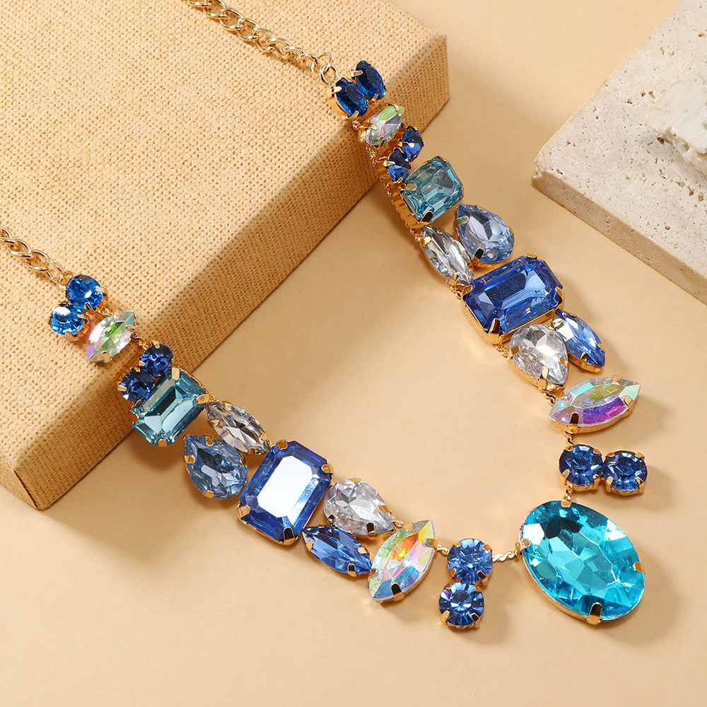 Colorful diamond necklace for women exaggerated banquet collarbone chain crystal necklace