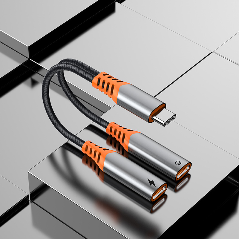 Private mold adapter Type-C to 3.5mm two-in-one headphone audio adapter charging PD 60W fast charge