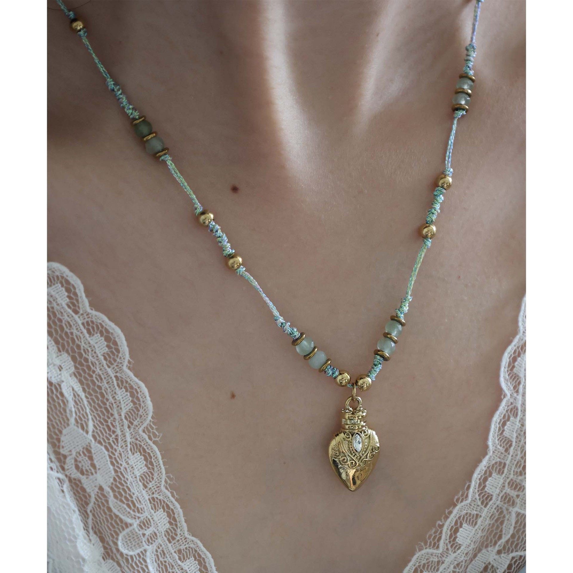 301 New South France Vacation Workshop Handmade Small Wine Bottle Pendant Water and Sweat Resistant Necklace Mint Flavor a9-4